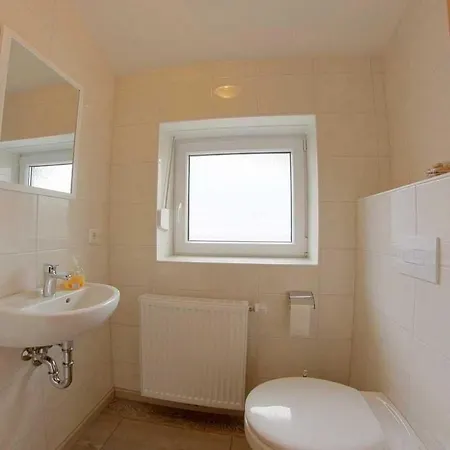 Lanah Holiday home
