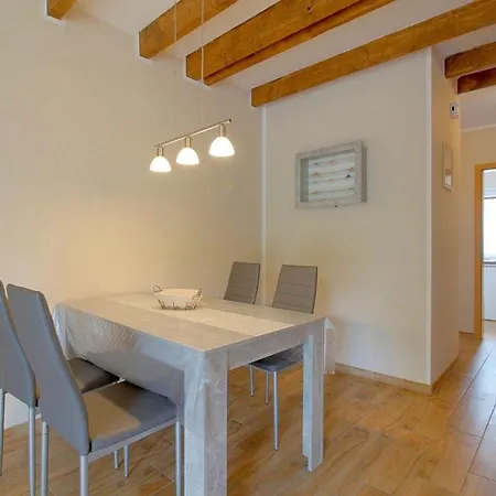 Ferienhaus Lanah *
